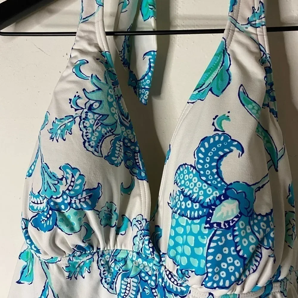 Lands’ End Blue, Green, and White Halter Tankini Size 8